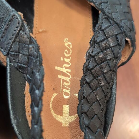 Earthies Katina Black Wedge Woven Leather Bootie Sandals Size 10 - Picture 5 of 13